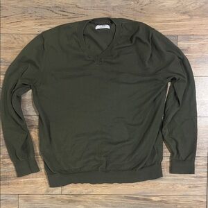 Old Navy Olive V-Neck Sweater